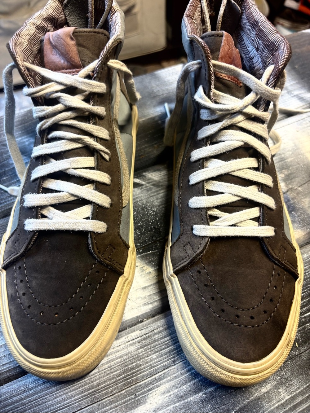 Vans Sk8-Hi MTE Brown & Gray Sneakers
#skateboarding Womens 8.5